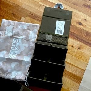 Dagne Dover Remi Travel Sunglass Case in Dark Moss